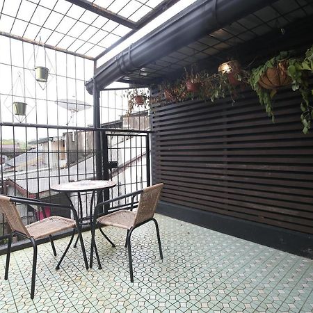 Spot On 90141 Threehouse Bed & Breakfast Kuching Eksteriør bilde