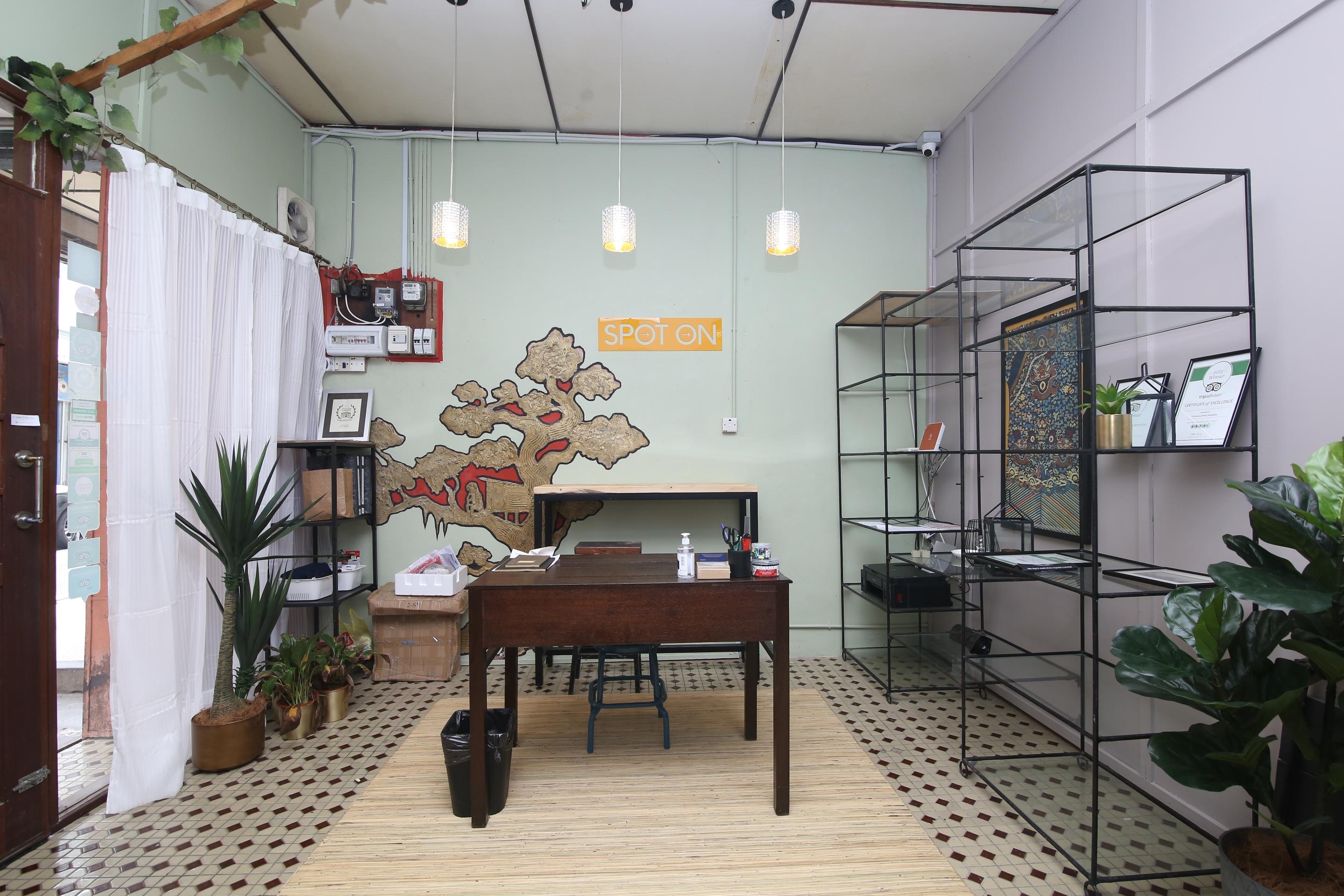 Spot On 90141 Threehouse Bed & Breakfast Kuching Eksteriør bilde
